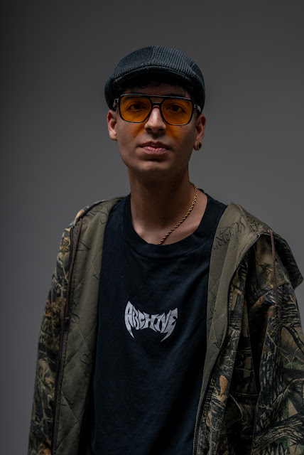 SANTY MIÑOZ